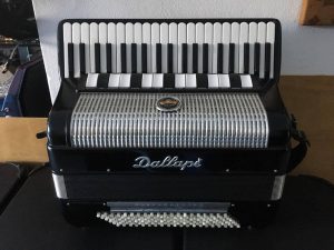 15102297_10210900704542499_77309033_o